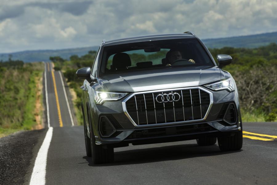  Audi Q3 35 TFSI S-Line 2019 года  (LA) (фото 5 из 5)